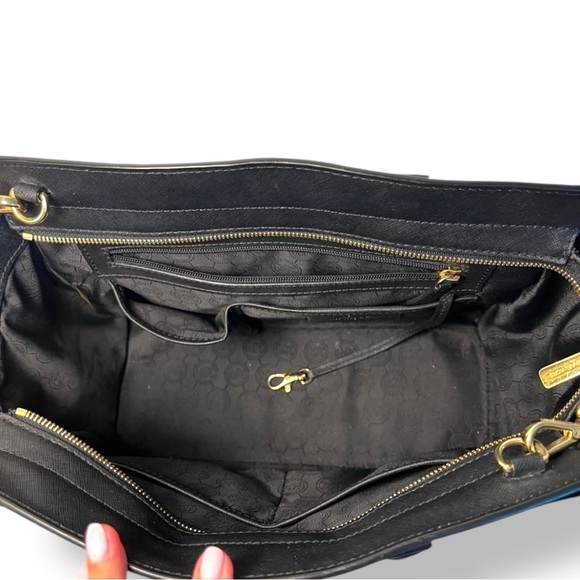 Michael Kors Saffiano Black Leather Selma Top Handle Bag, Crossbody - Picture 5 of 10